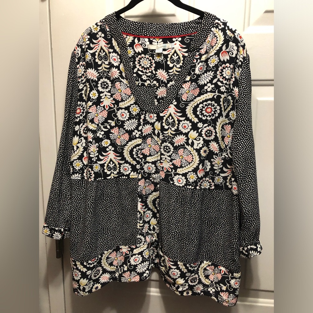 Beautiful Boden Colorful Tunic Style Blouse